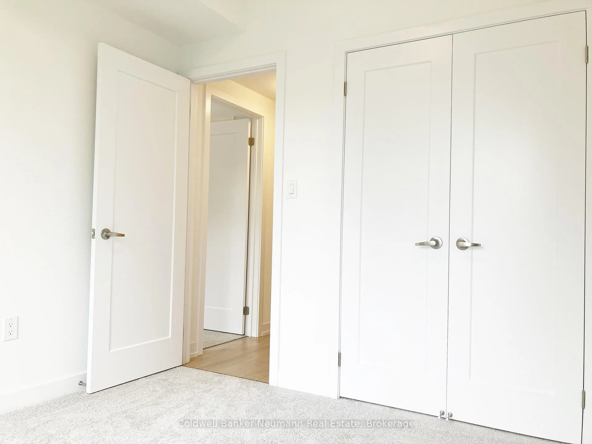 Photo 14 of Unit 128, 42 Lowes Road S, Guelph, Clairfields/Hanlon Business Park — HOMEH