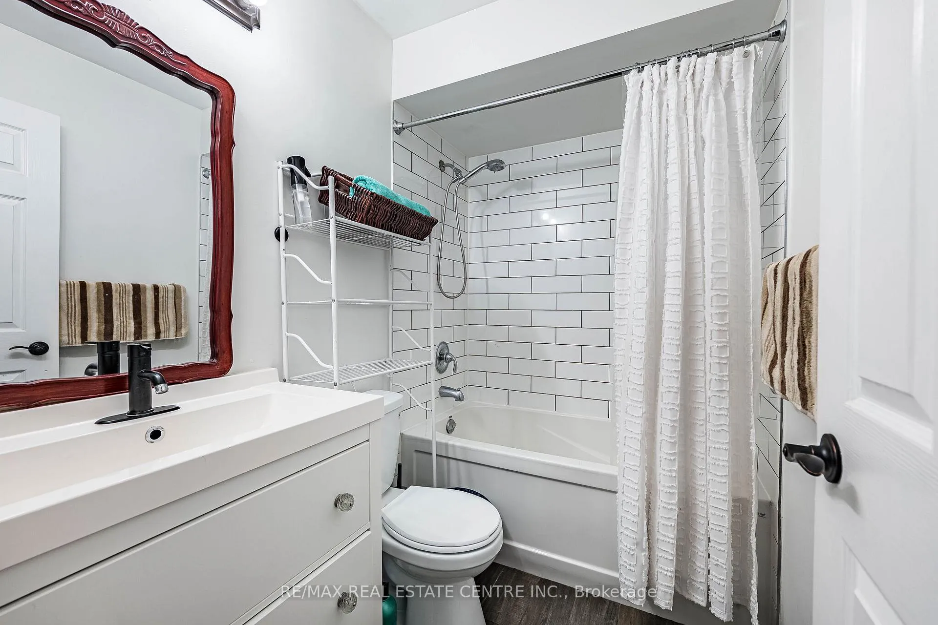 Photo 23 of 506 Jones Road, Hamilton, Lakeshore — HOMEH