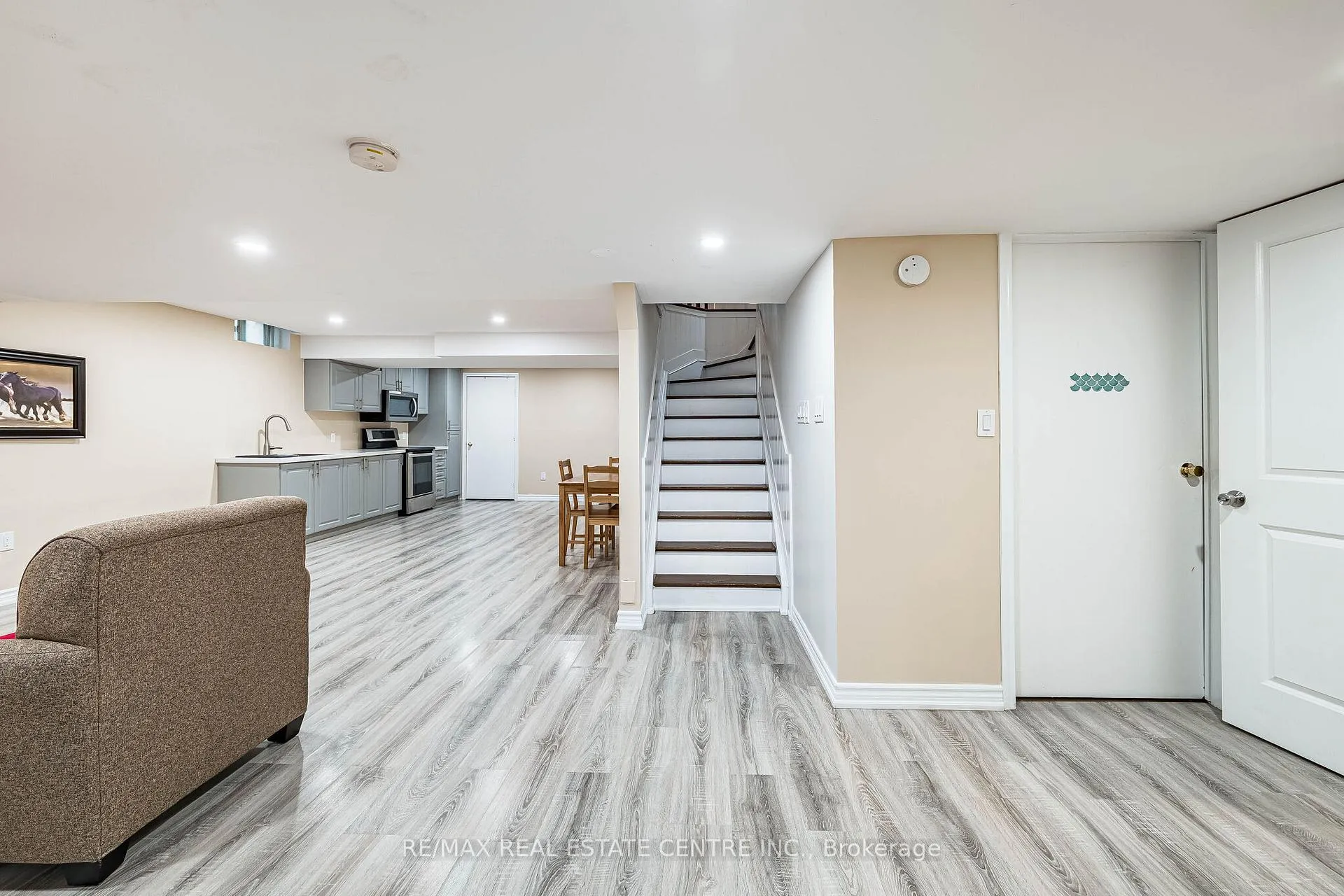 Photo 27 of 506 Jones Road, Hamilton, Lakeshore — HOMEH