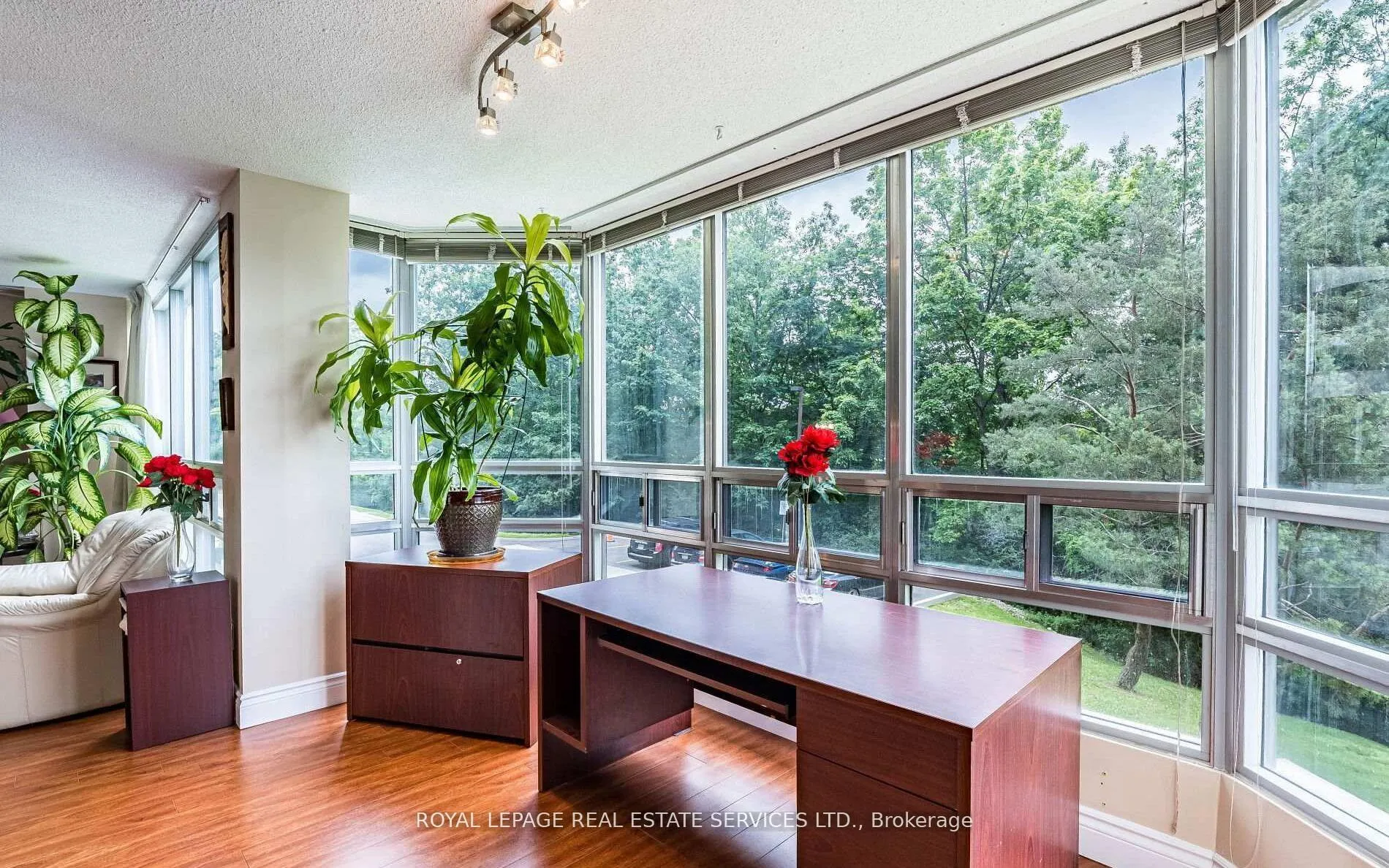 Photo 7 of Unit #202, 310 Mill Street S, Brampton, Brampton South — HOMEH