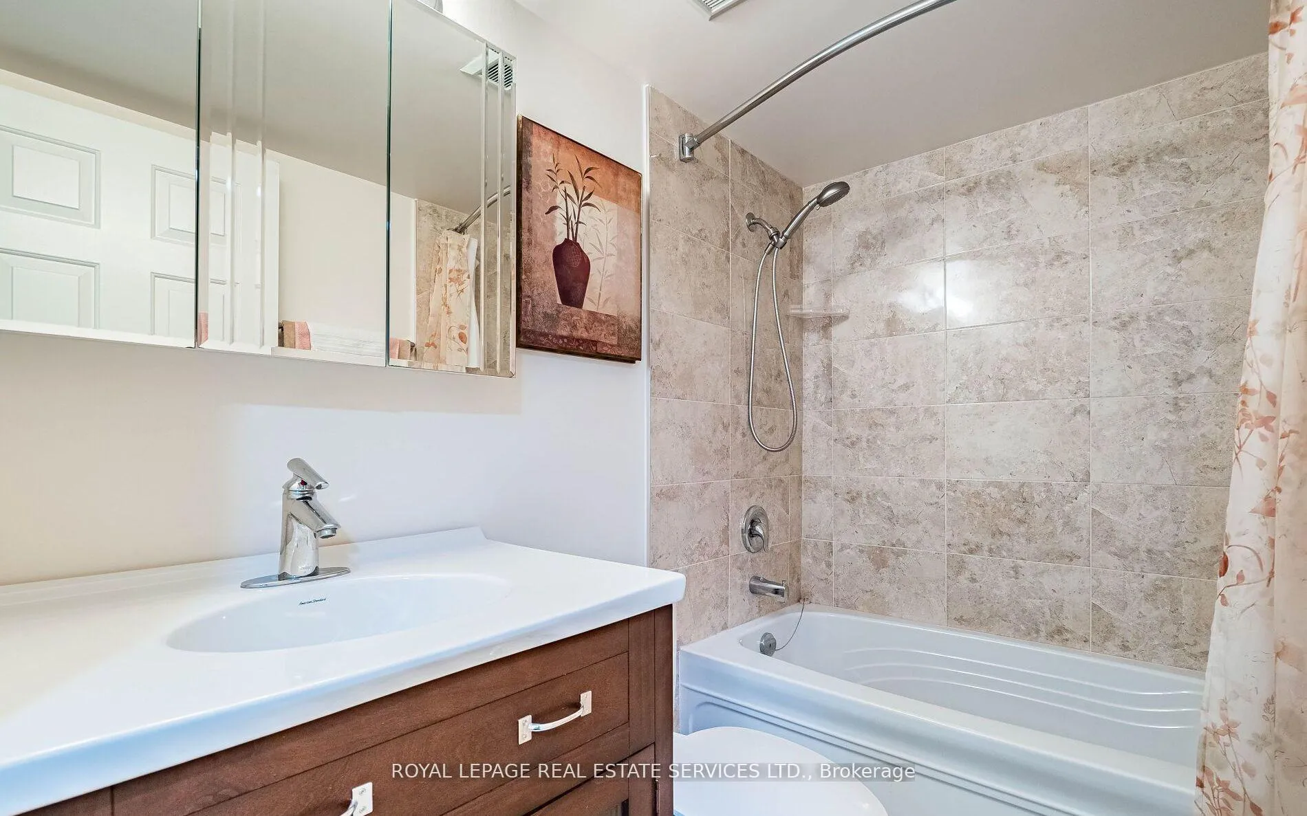 Photo 23 of Unit #202, 310 Mill Street S, Brampton, Brampton South — HOMEH