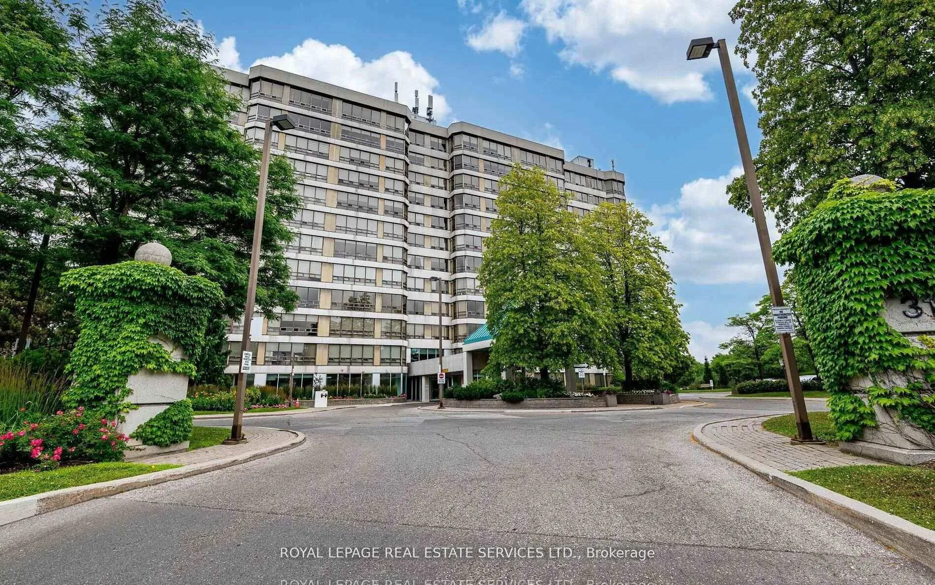 Photo 35 of Unit #202, 310 Mill Street S, Brampton, Brampton South — HOMEH