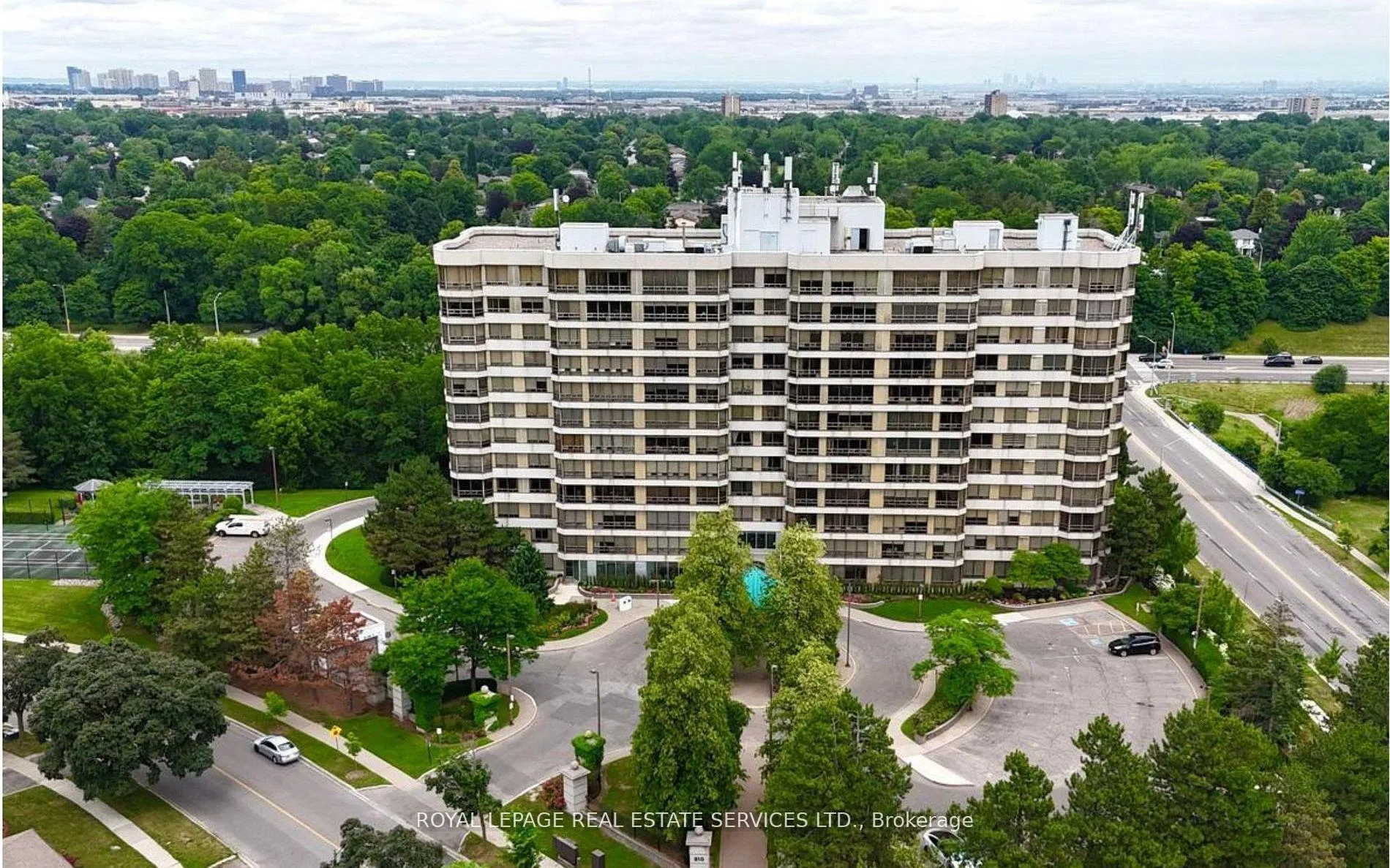 Photo 38 of Unit #202, 310 Mill Street S, Brampton, Brampton South — HOMEH