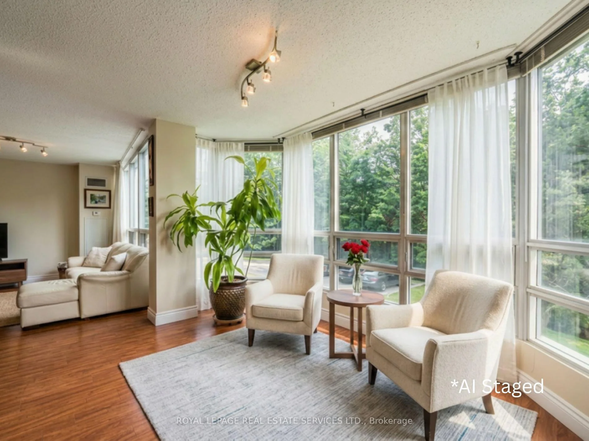 Photo 8 of Unit #202, 310 Mill Street S, Brampton, Brampton South — HOMEH