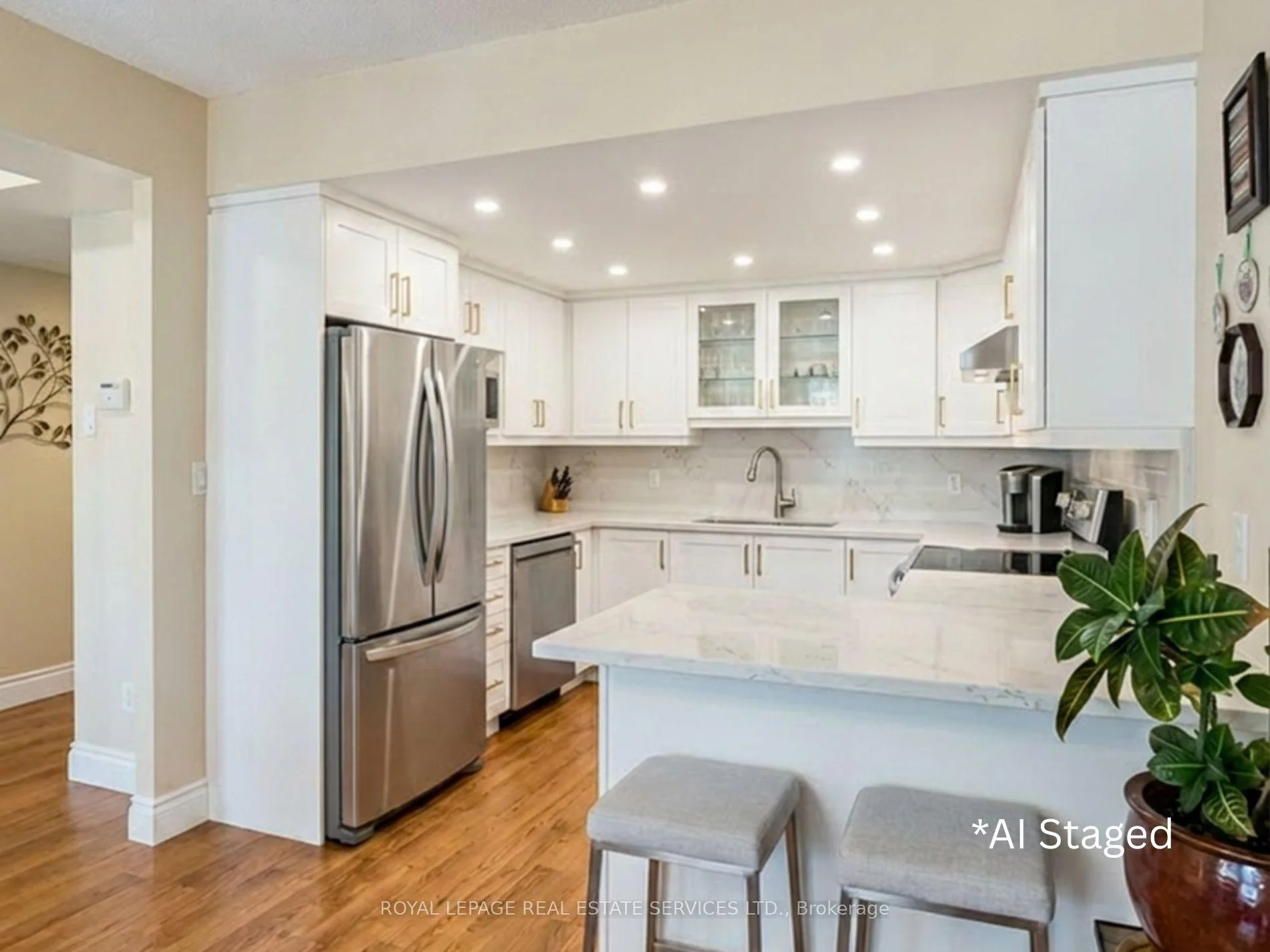 Photo 13 of Unit #202, 310 Mill Street S, Brampton, Brampton South — HOMEH