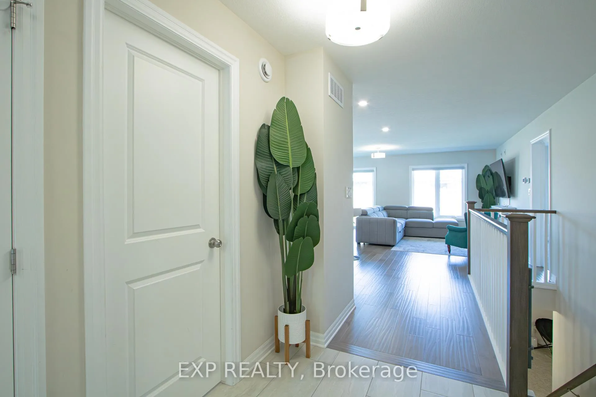 Photo 5 of 17 Harlequin Court, St. Thomas — HOMEH
