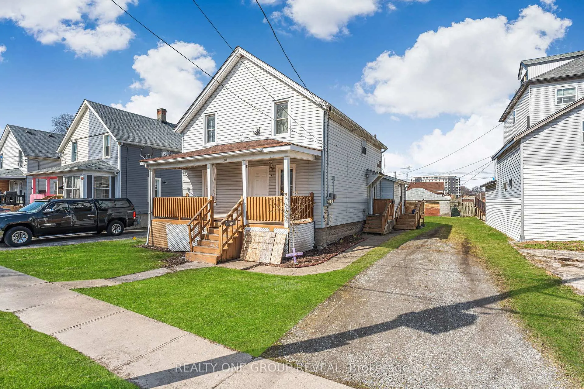 Photo of 160 Fares Street