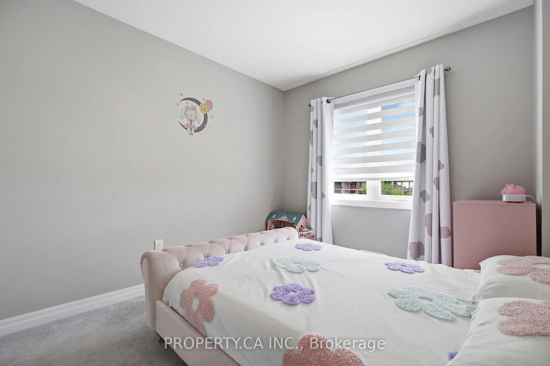 Photo 23 of 134 Kaitting Trail, Oakville, Glenorchy — HOMEH