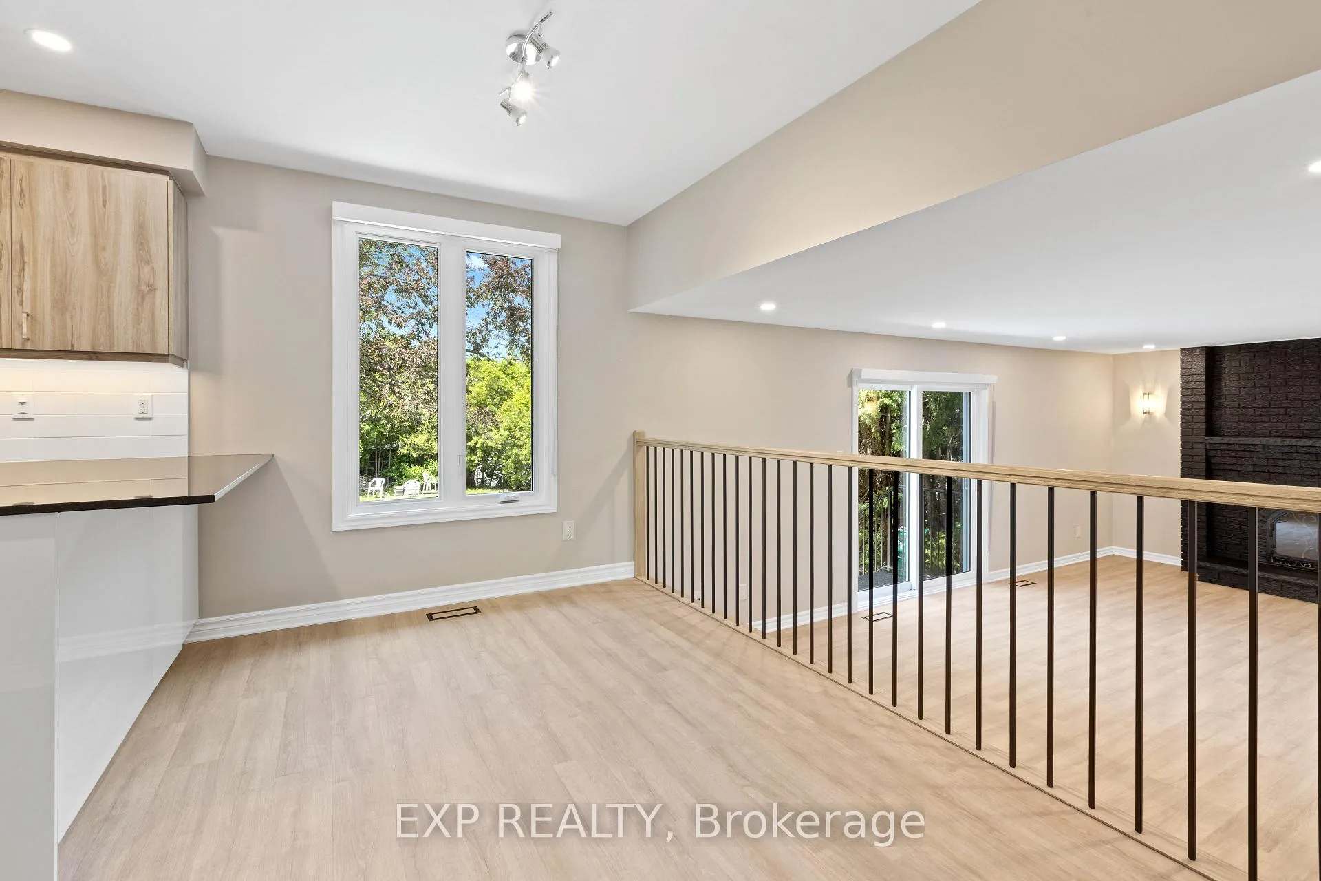 Photo 9 of 869 Maryland Avenue, Ottawa, Hogs Back — HOMEH