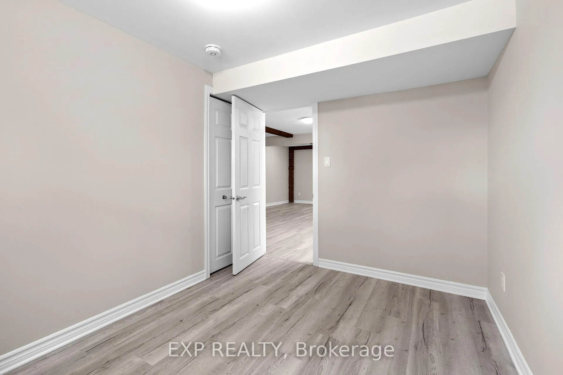 Photo 33 of 869 Maryland Avenue, Ottawa, Hogs Back — HOMEH