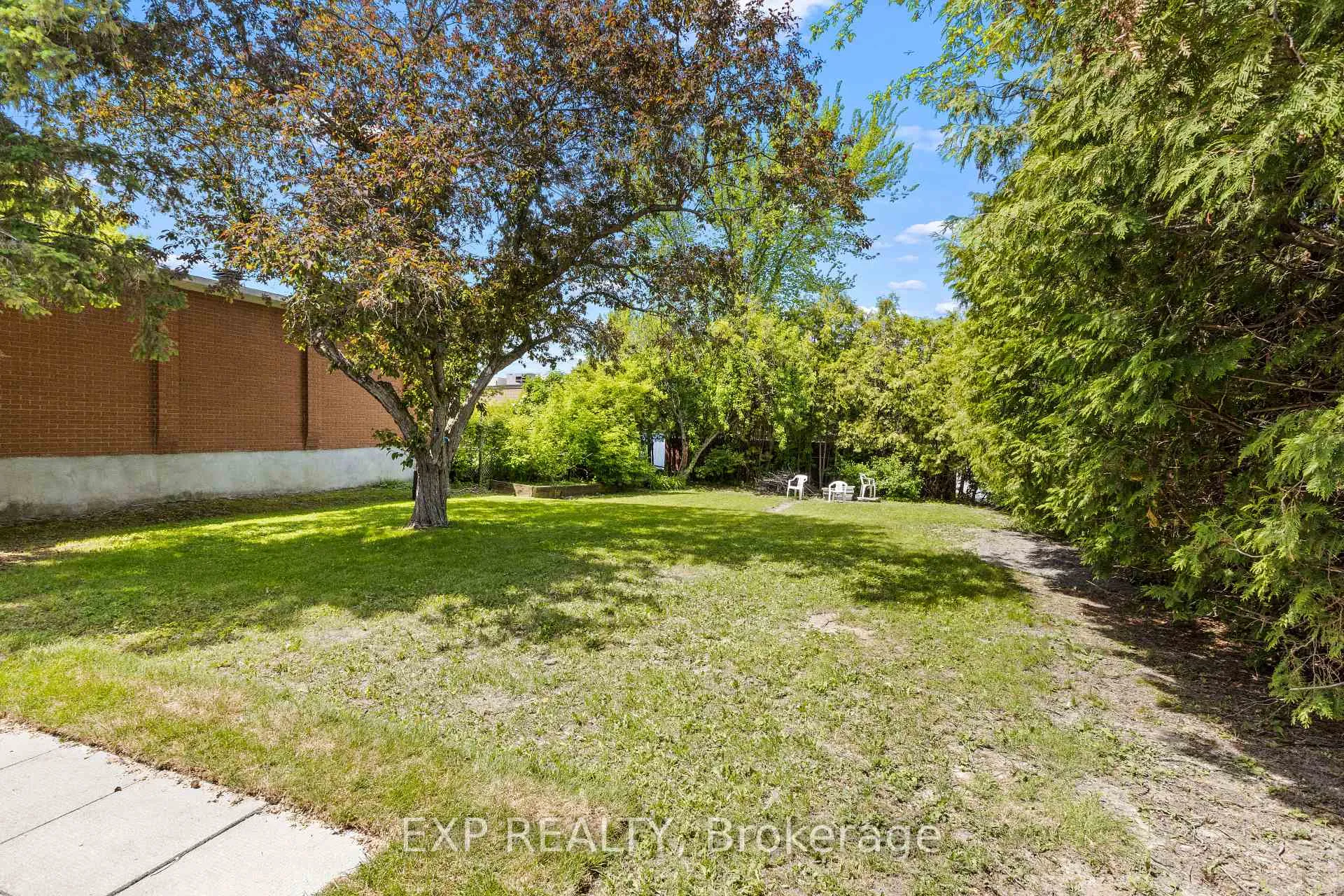 Photo 40 of 869 Maryland Avenue, Ottawa, Hogs Back — HOMEH