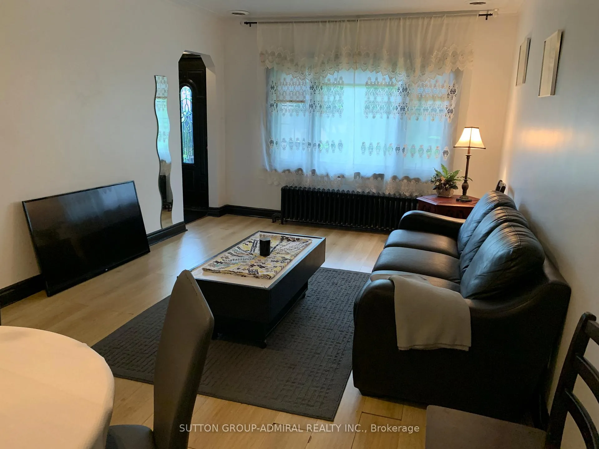 Photo 6 of 49 Arcadian Circle, Etobicoke, Long Branch — HOMEH