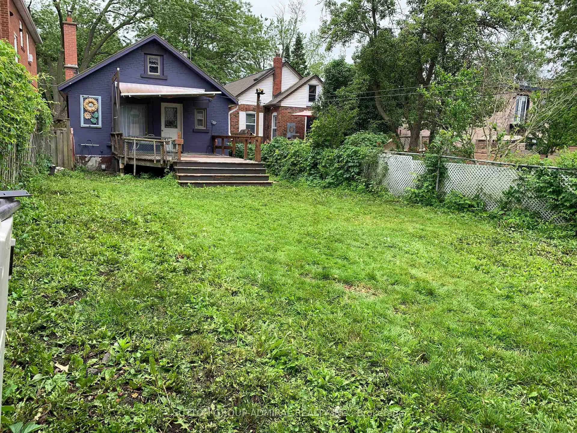 Photo 14 of 49 Arcadian Circle, Etobicoke, Long Branch — HOMEH