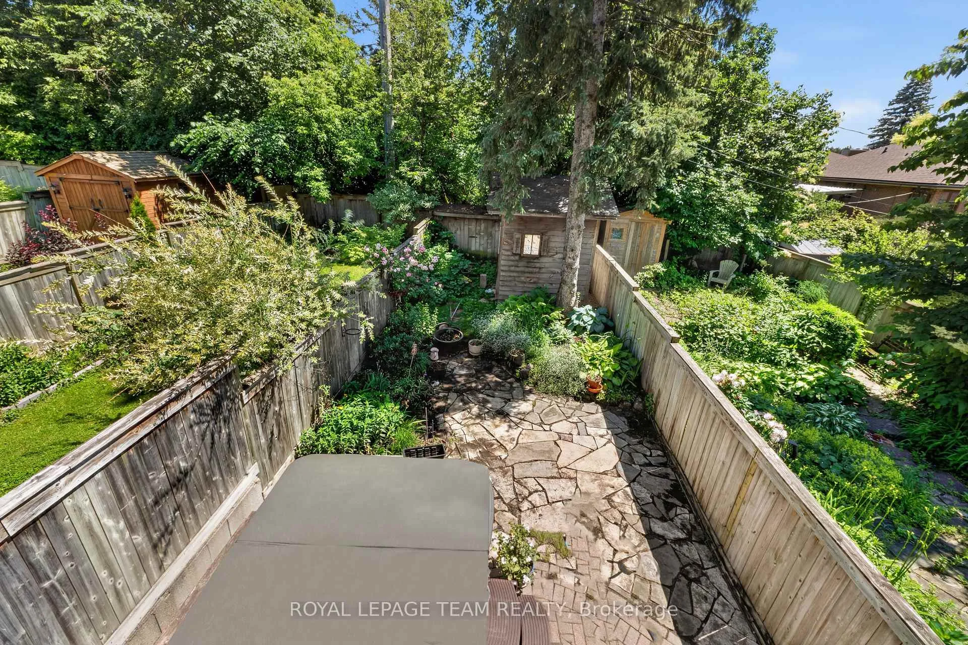 Photo 15 of 2086 Carling Avenue, Ottawa, McKellar Heights/Glabar Park — HOMEH