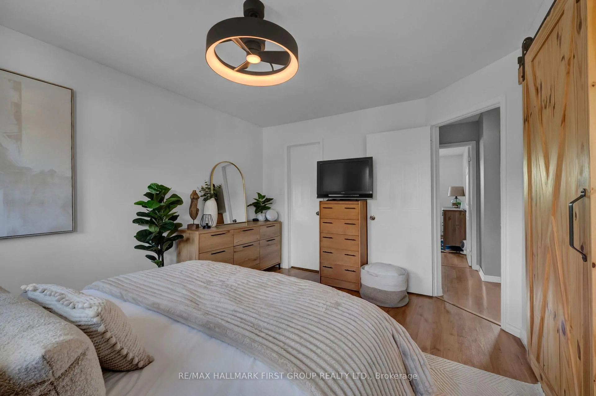 Photo 13 of 66 Windham Crescent, Clarington, Courtice — HOMEH