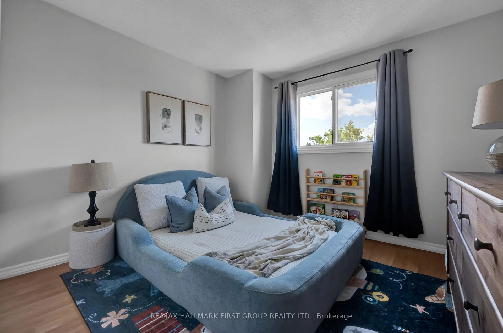 Photo 19 of 66 Windham Crescent, Clarington, Courtice — HOMEH