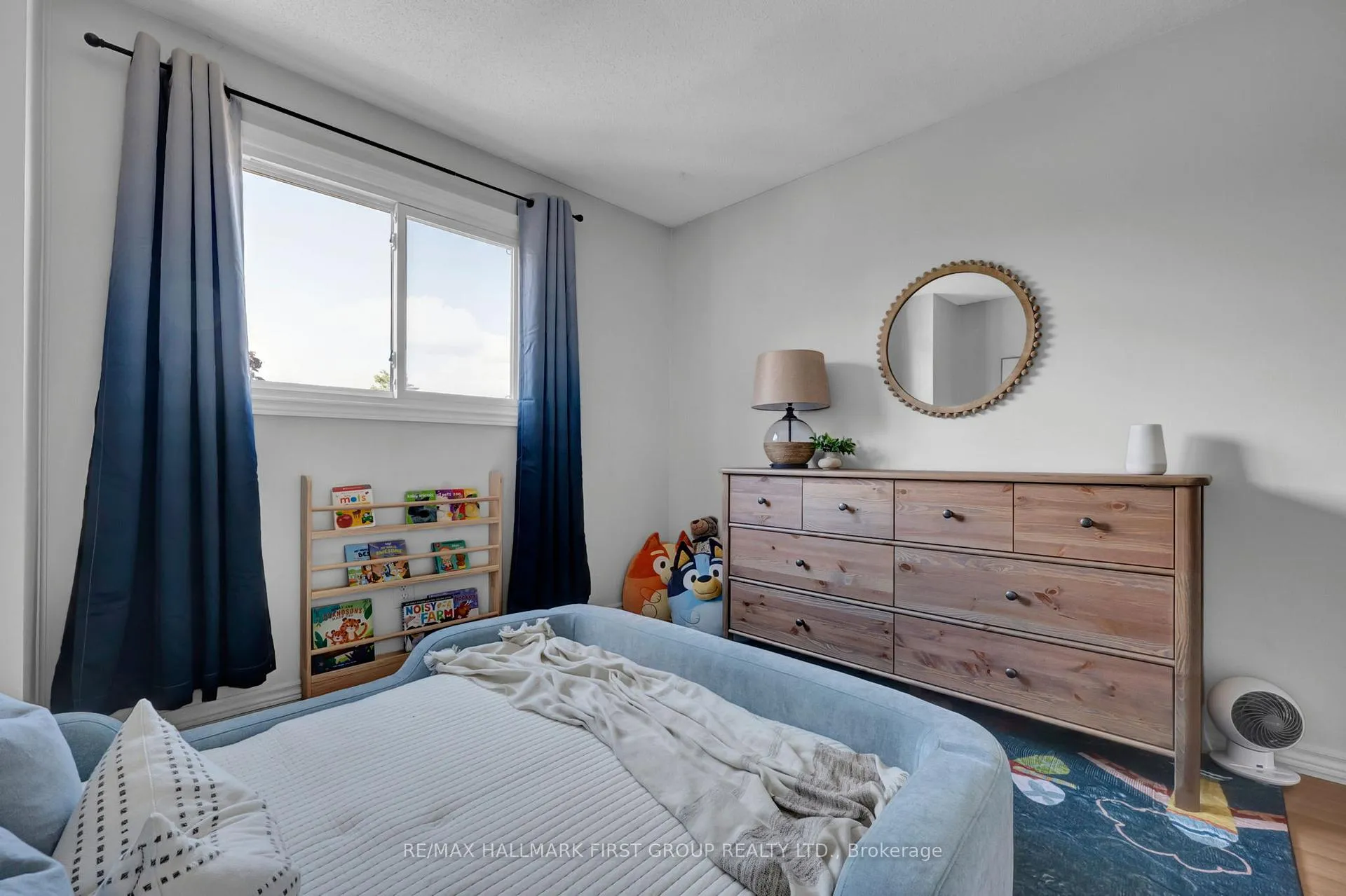 Photo 20 of 66 Windham Crescent, Clarington, Courtice — HOMEH
