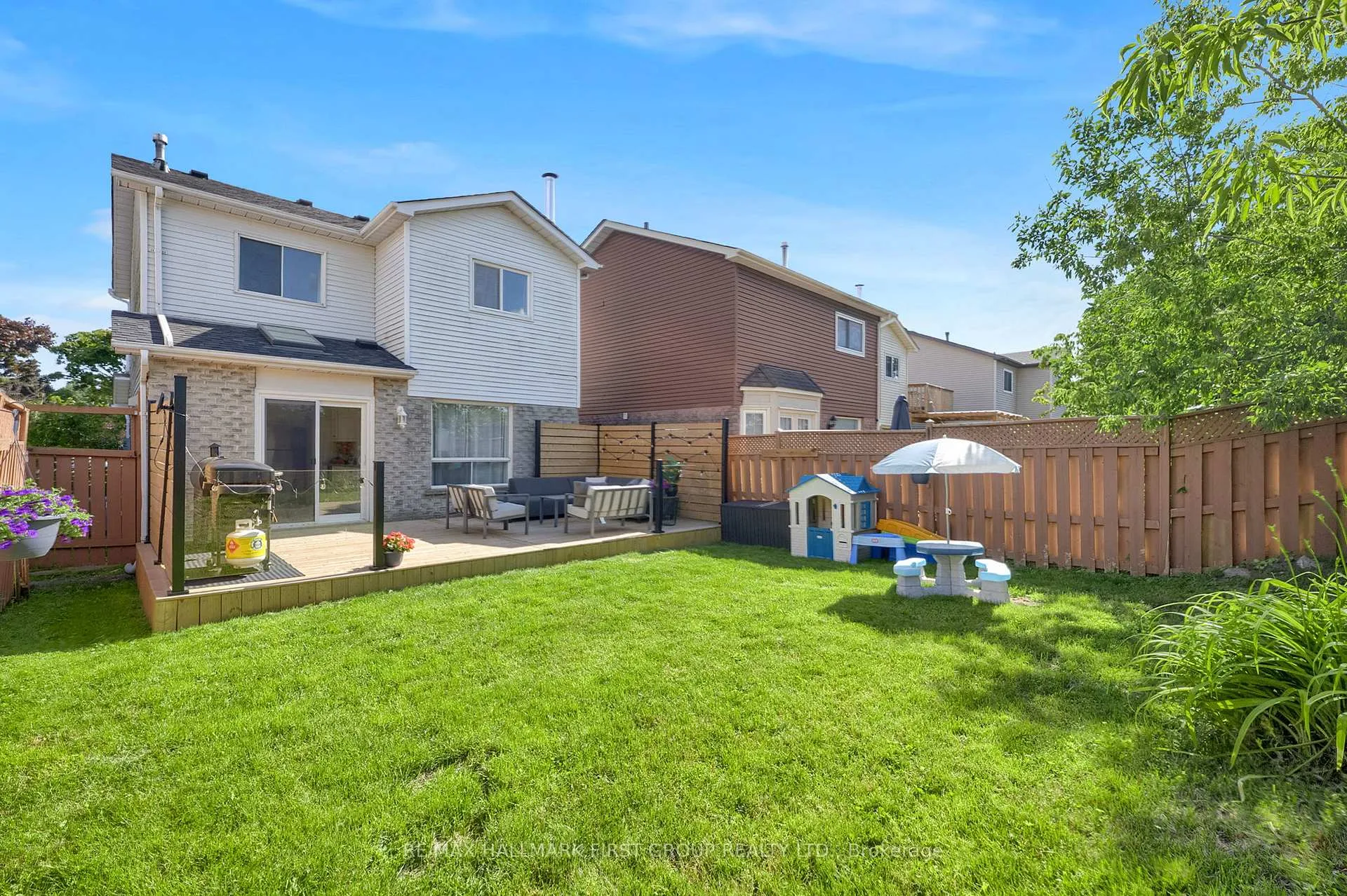 Photo 24 of 66 Windham Crescent, Clarington, Courtice — HOMEH