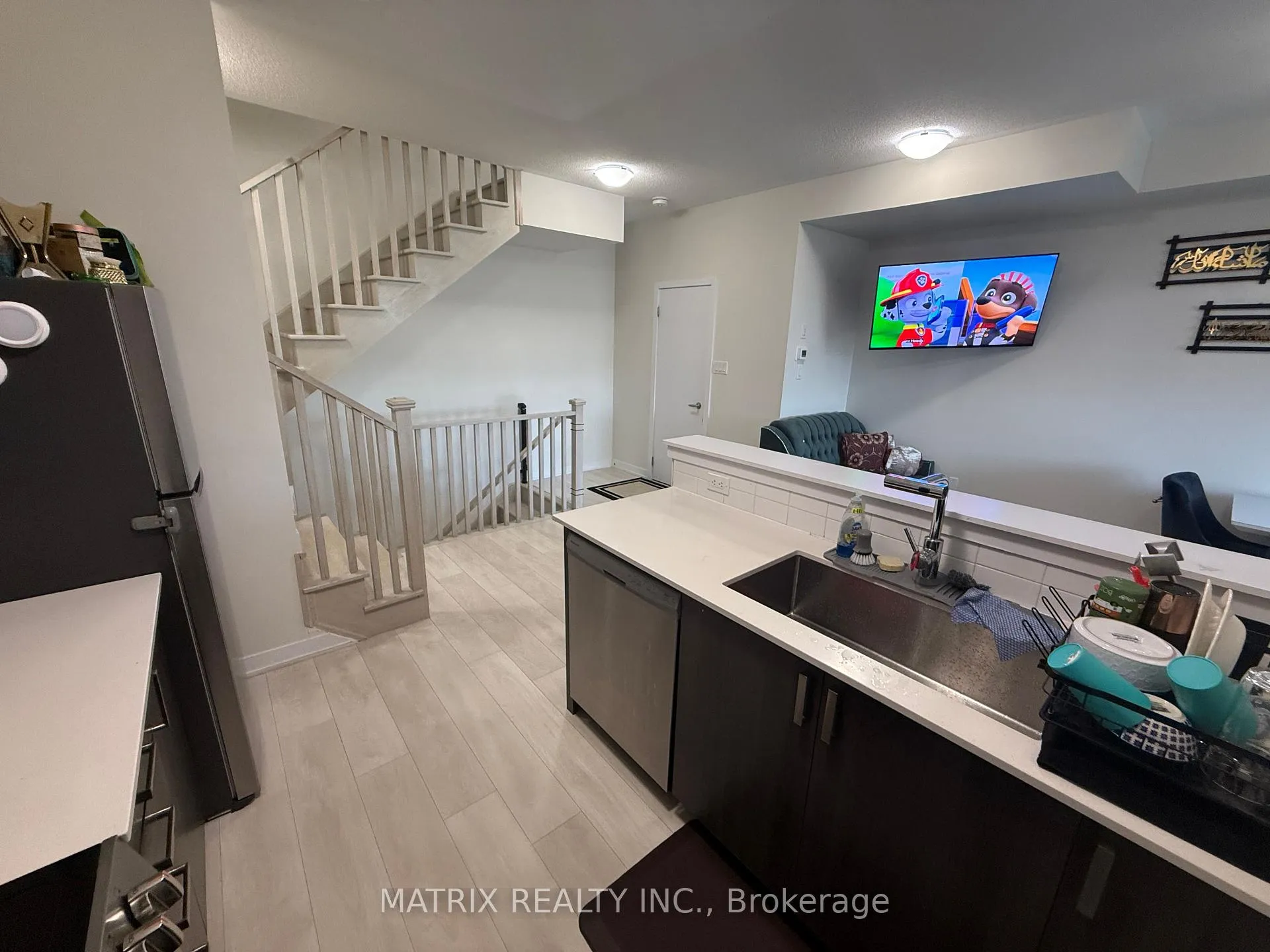 Photo 5 of Unit 708, 1865 Pickering Parkway, Pickering, Village East — HOMEH