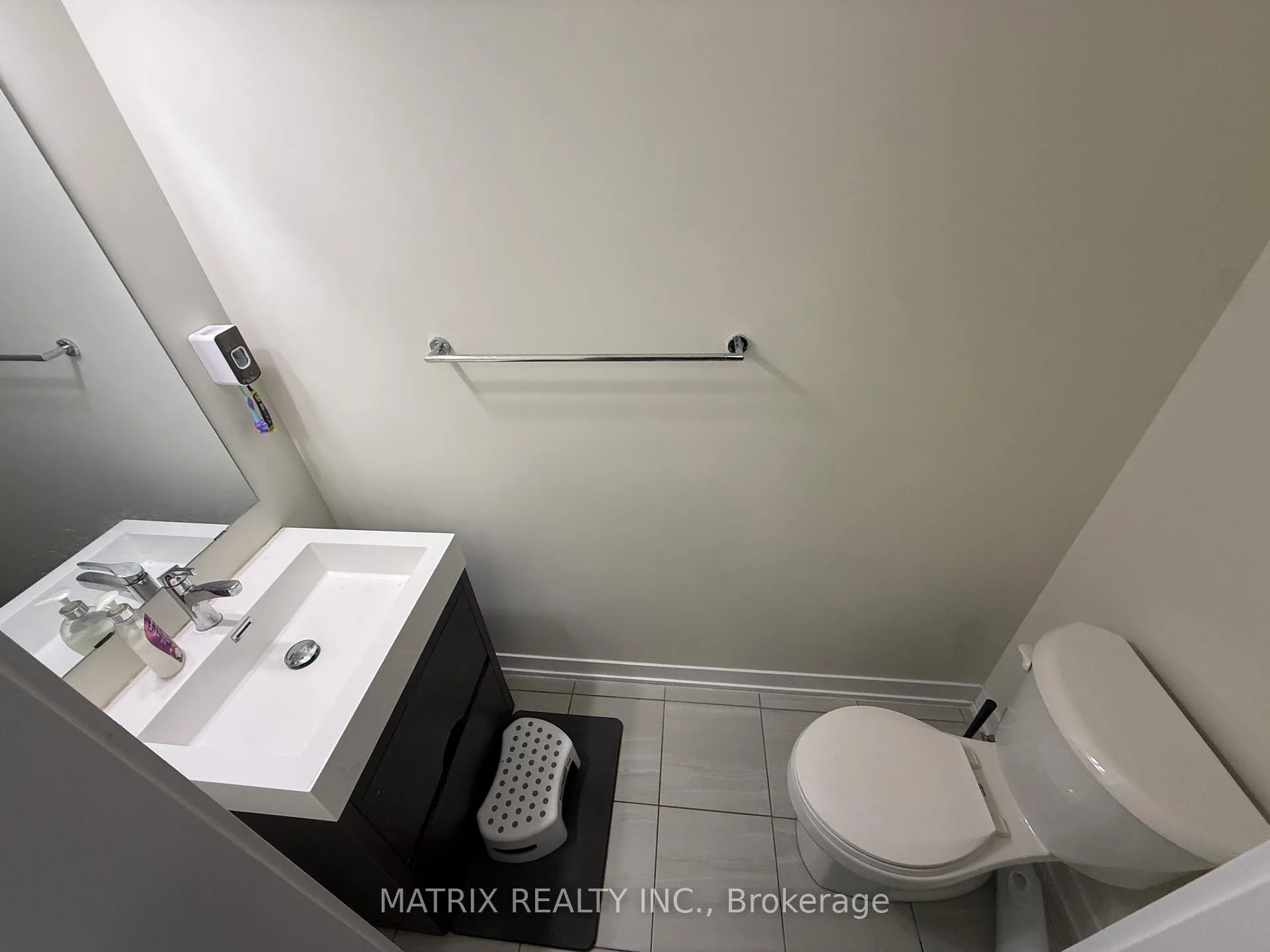 Photo 9 of Unit 708, 1865 Pickering Parkway, Pickering, Village East — HOMEH