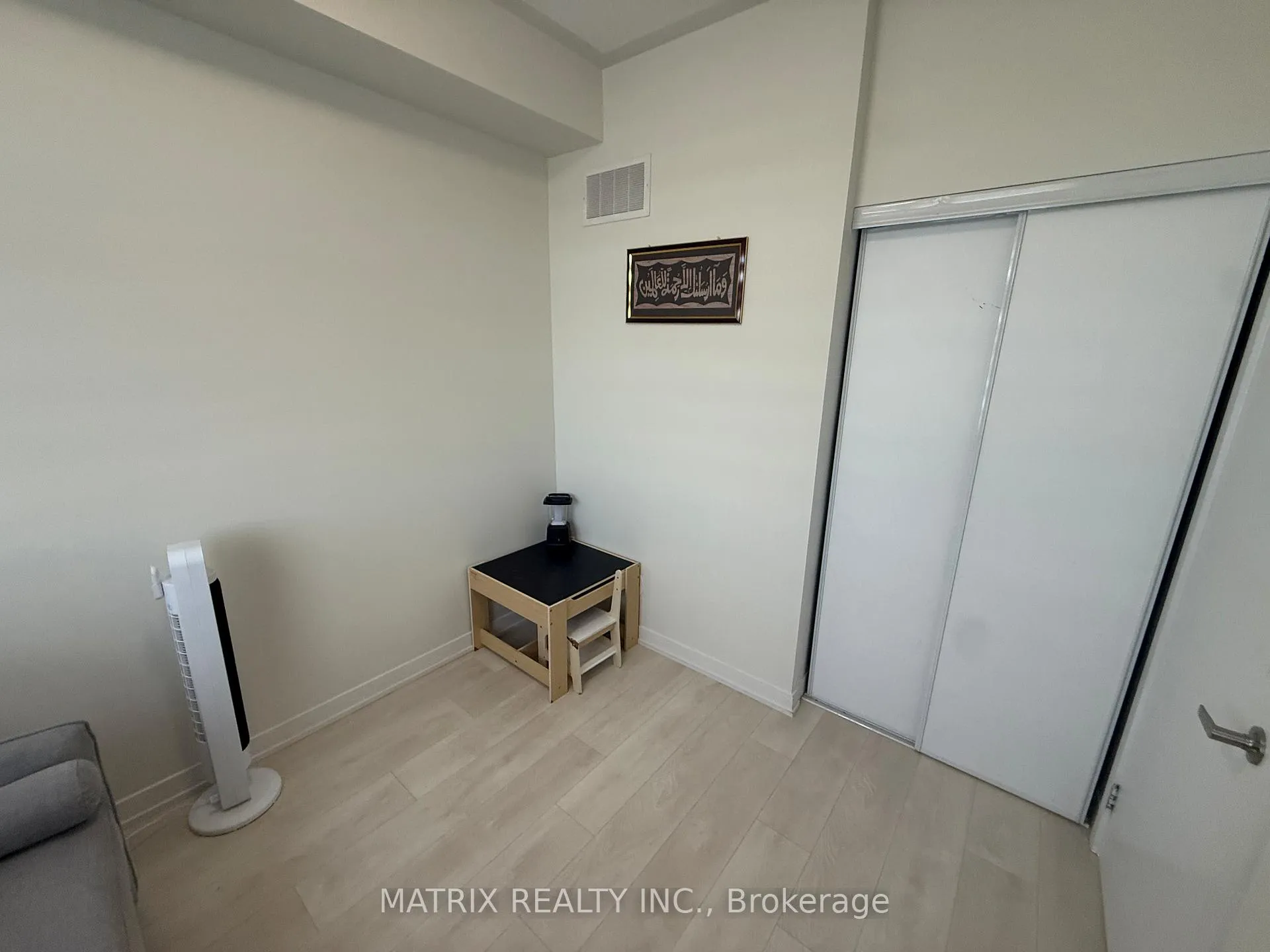 Photo 14 of Unit 708, 1865 Pickering Parkway, Pickering, Village East — HOMEH