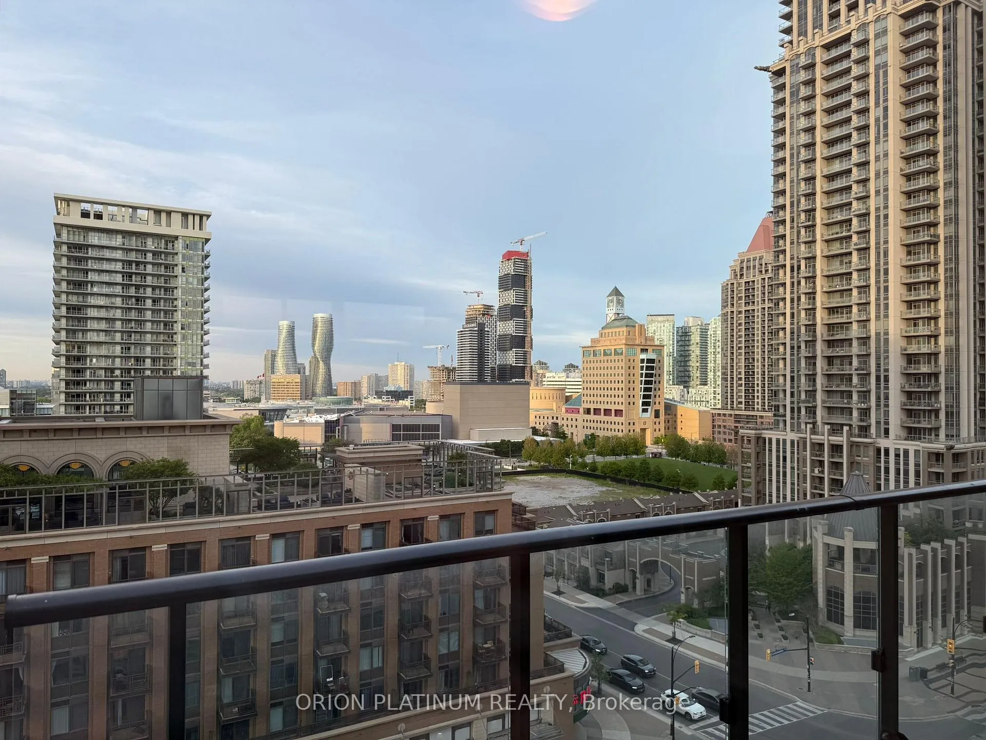 Photo 11 of Unit 904, 430 Square One Drive, Mississauga, City Centre — HOMEH