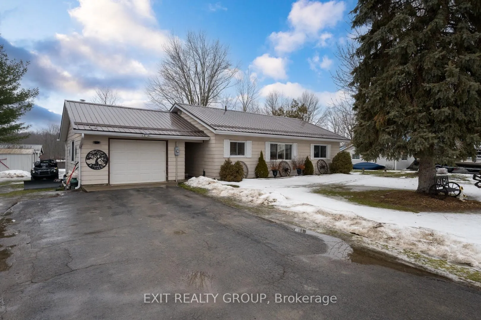 Photo 1 of 151 Stoco Road, Tweed, Hungerford (Twp) — HOMEH
