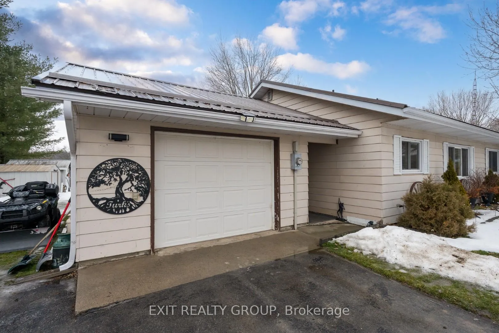 Photo 3 of 151 Stoco Road, Tweed, Hungerford (Twp) — HOMEH