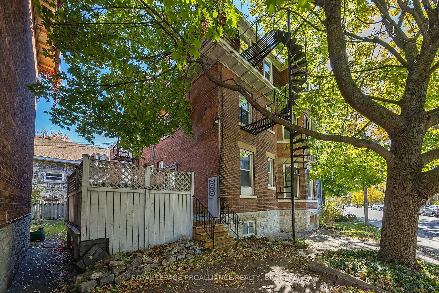 Photo 4 of 217 William Street, Kingston, Central City East — HOMEH