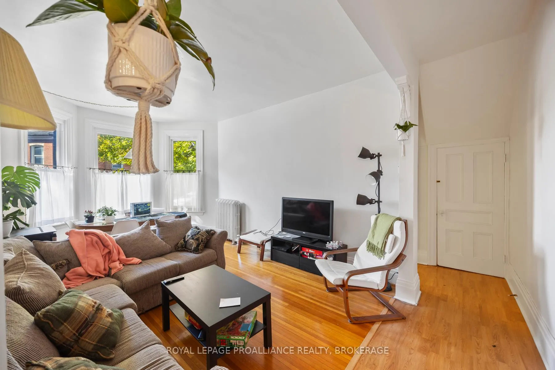 Photo 10 of 217 William Street, Kingston, Central City East — HOMEH