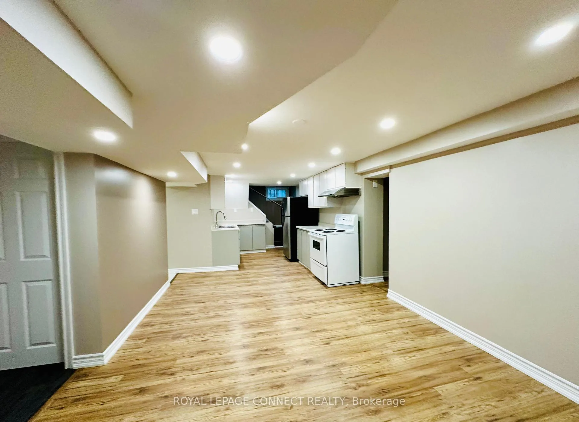 Photo 4 of Unit Lower, 300 Banff Avenue, Oshawa, Lakeview — HOMEH