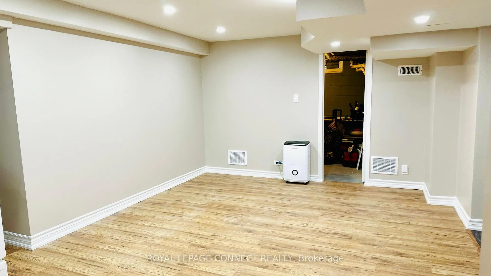 Photo 5 of Unit Lower, 300 Banff Avenue, Oshawa, Lakeview — HOMEH