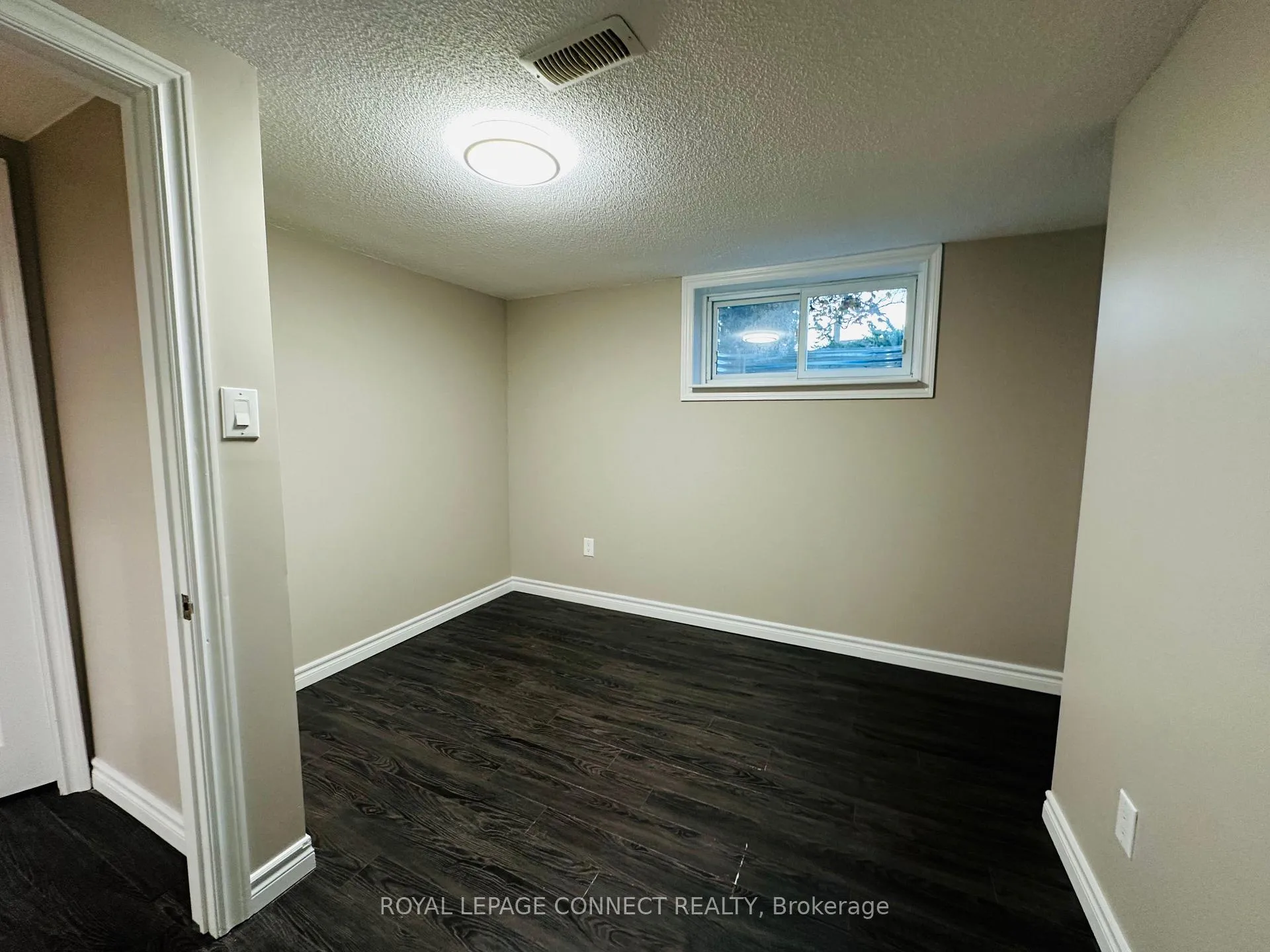 Photo 18 of Unit Lower, 300 Banff Avenue, Oshawa, Lakeview — HOMEH