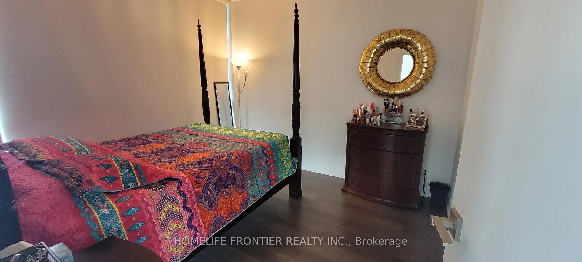 Photo 5 of Unit 3112, 98 Lillian Street, Toronto, Mount Pleasant West — HOMEH
