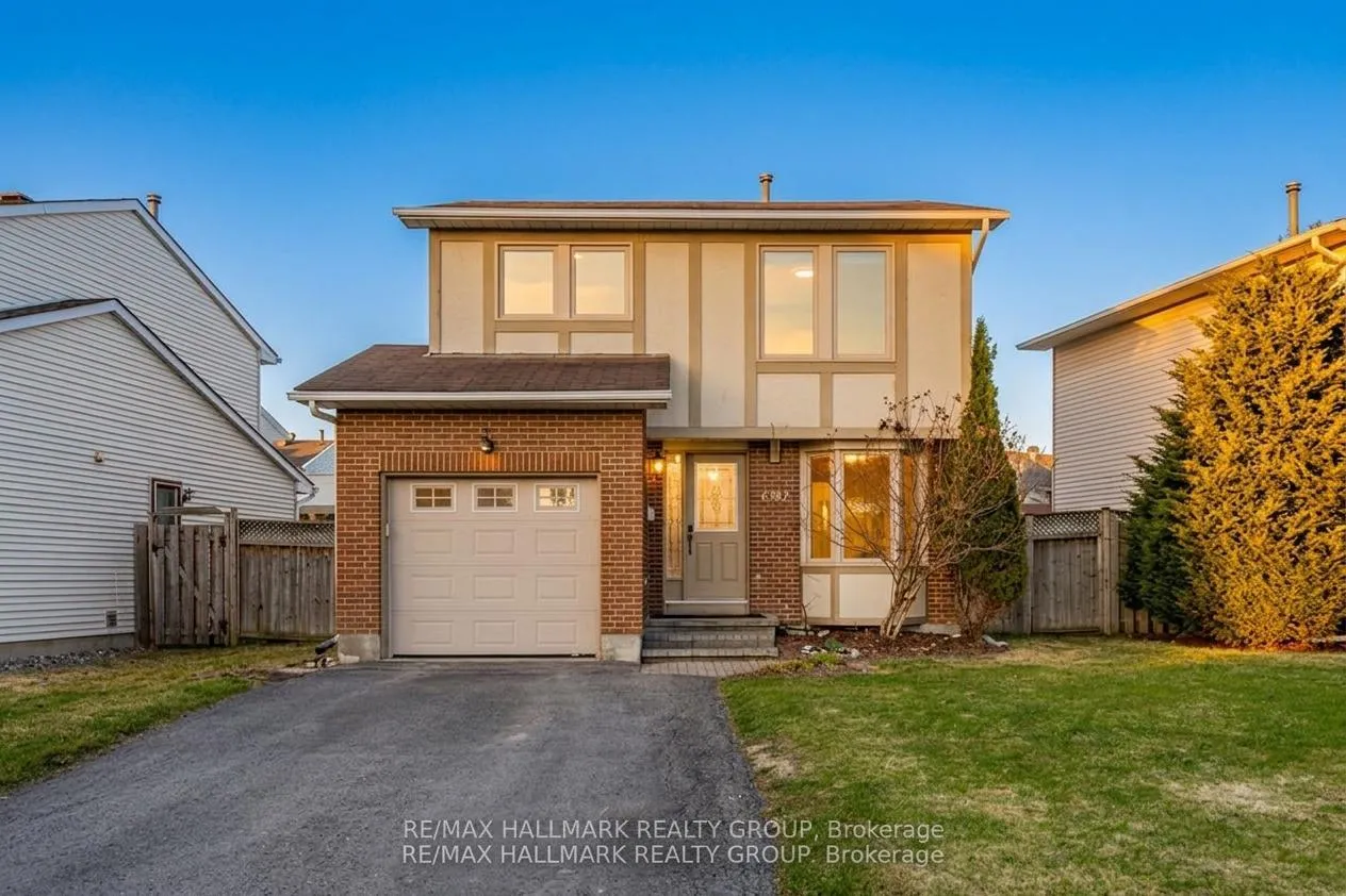 Photo 1 of 6382 St. Louis Drive, Ottawa, Hiawatha Park/Convent Glen — HOMEH