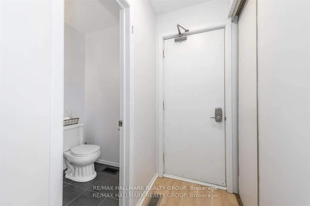 Photo 18 of 6382 St. Louis Drive, Ottawa, Hiawatha Park/Convent Glen — HOMEH