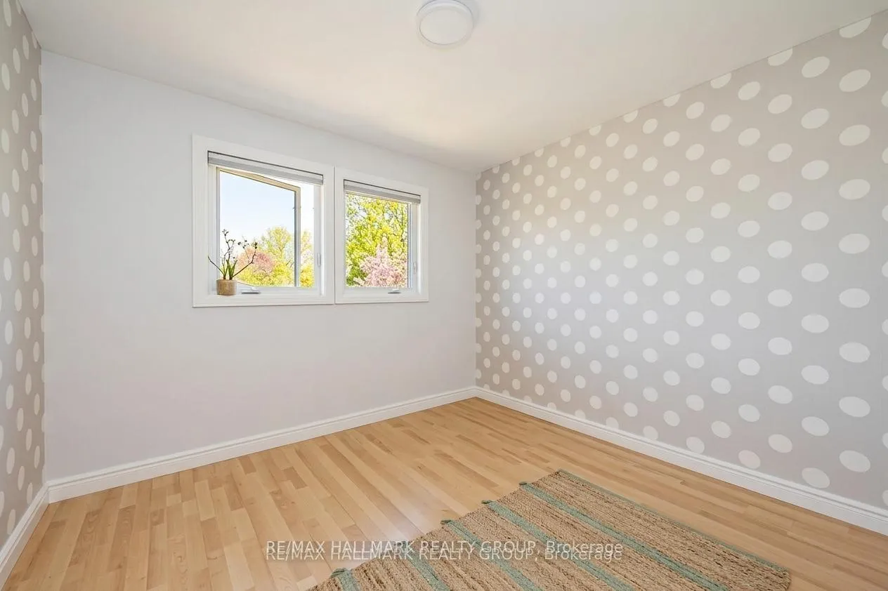 Photo 24 of 6382 St. Louis Drive, Ottawa, Hiawatha Park/Convent Glen — HOMEH