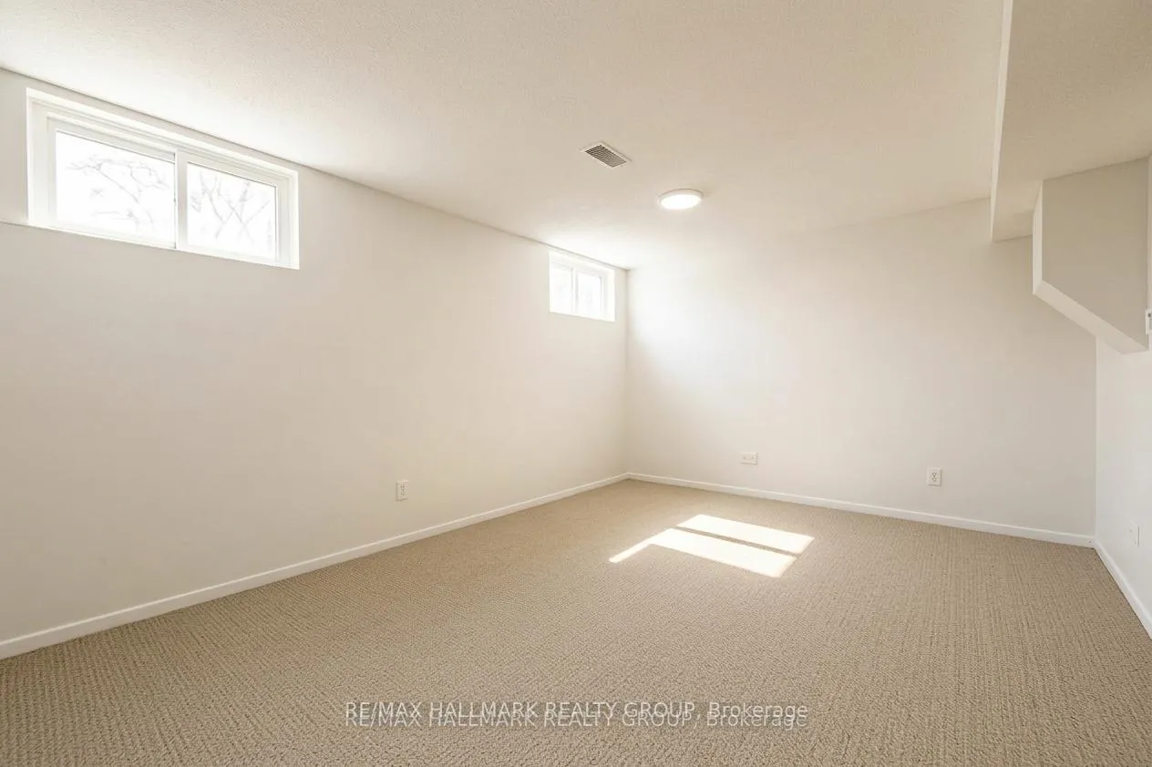Photo 31 of 6382 St. Louis Drive, Ottawa, Hiawatha Park/Convent Glen — HOMEH