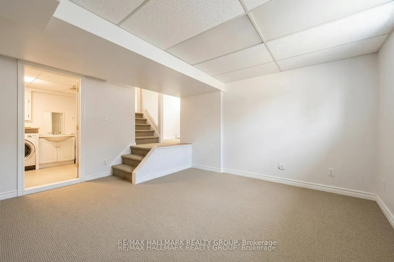 Photo 35 of 6382 St. Louis Drive, Ottawa, Hiawatha Park/Convent Glen — HOMEH