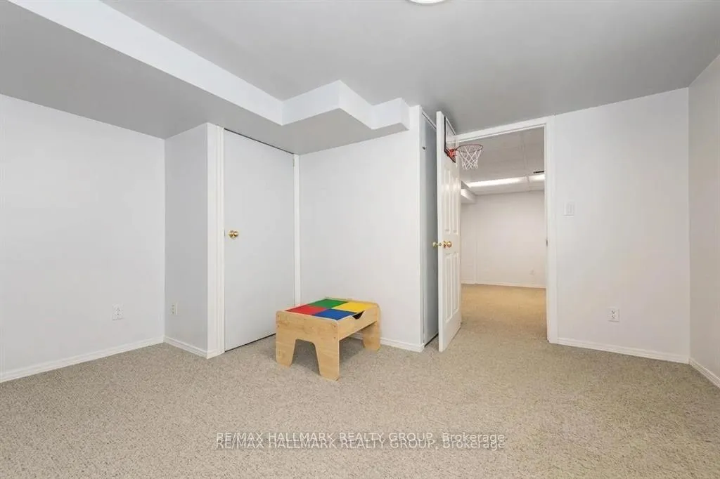 Photo 40 of 6382 St. Louis Drive, Ottawa, Hiawatha Park/Convent Glen — HOMEH