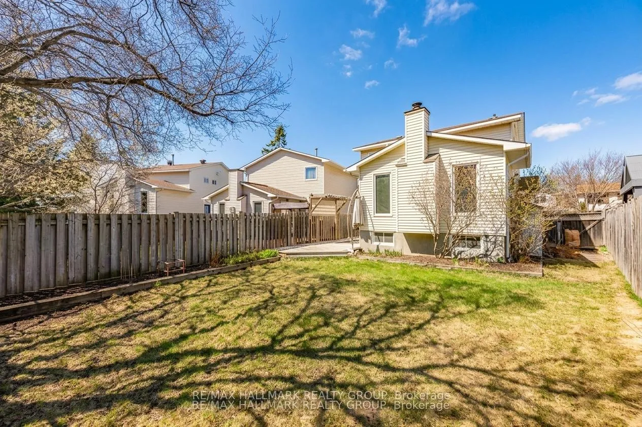 Photo 43 of 6382 St. Louis Drive, Ottawa, Hiawatha Park/Convent Glen — HOMEH