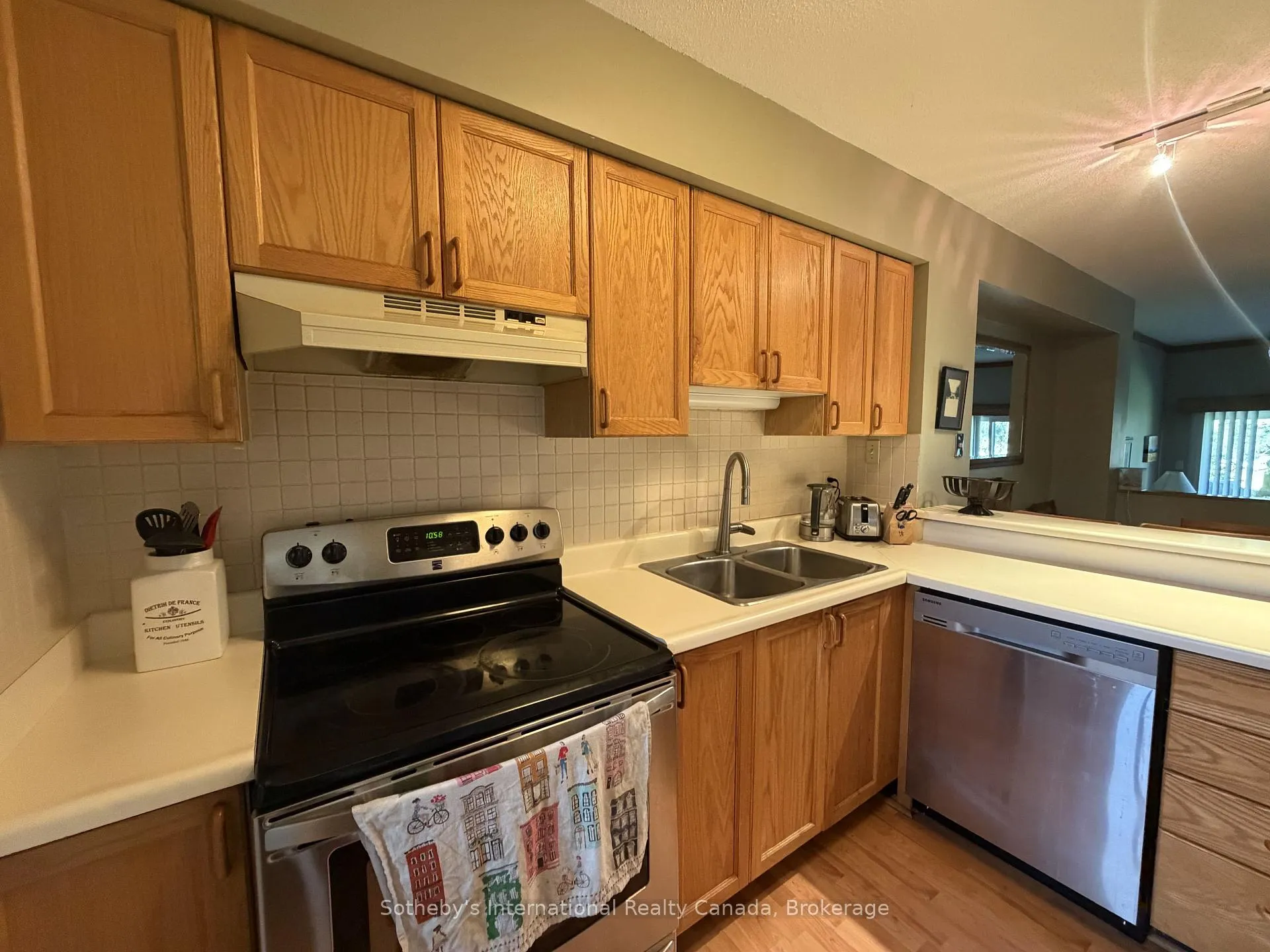Photo 28 of Unit 6, 104 Kellie's Way, Blue Mountains — HOMEH