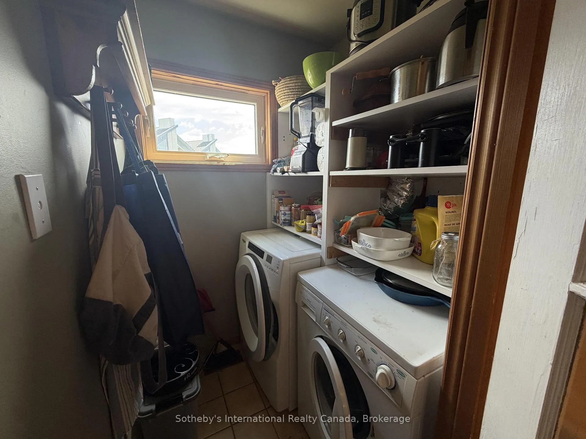 Photo 9 of Unit 6, 104 Kellie's Way, Blue Mountains — HOMEH