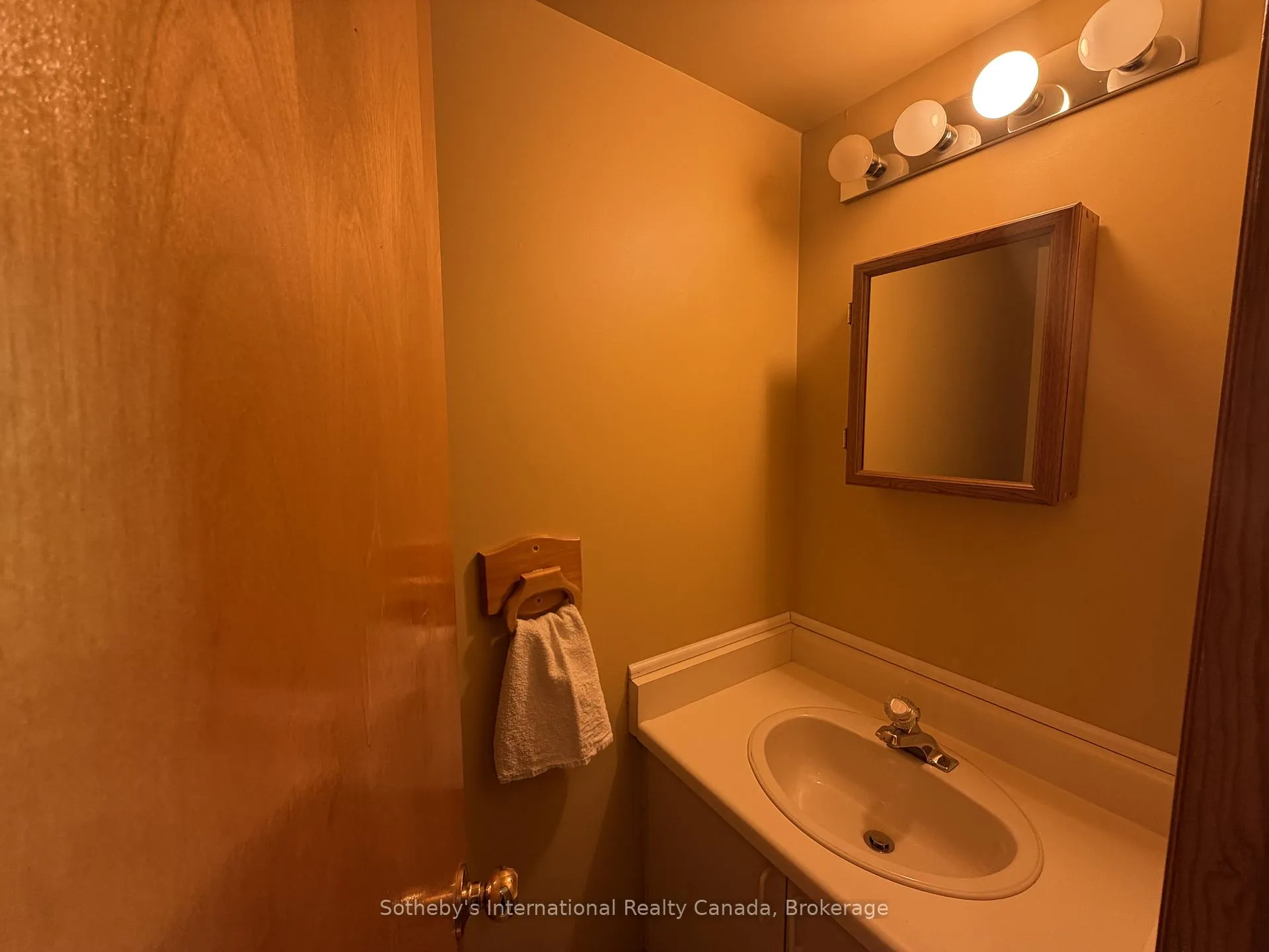 Photo 30 of Unit 6, 104 Kellie's Way, Blue Mountains — HOMEH