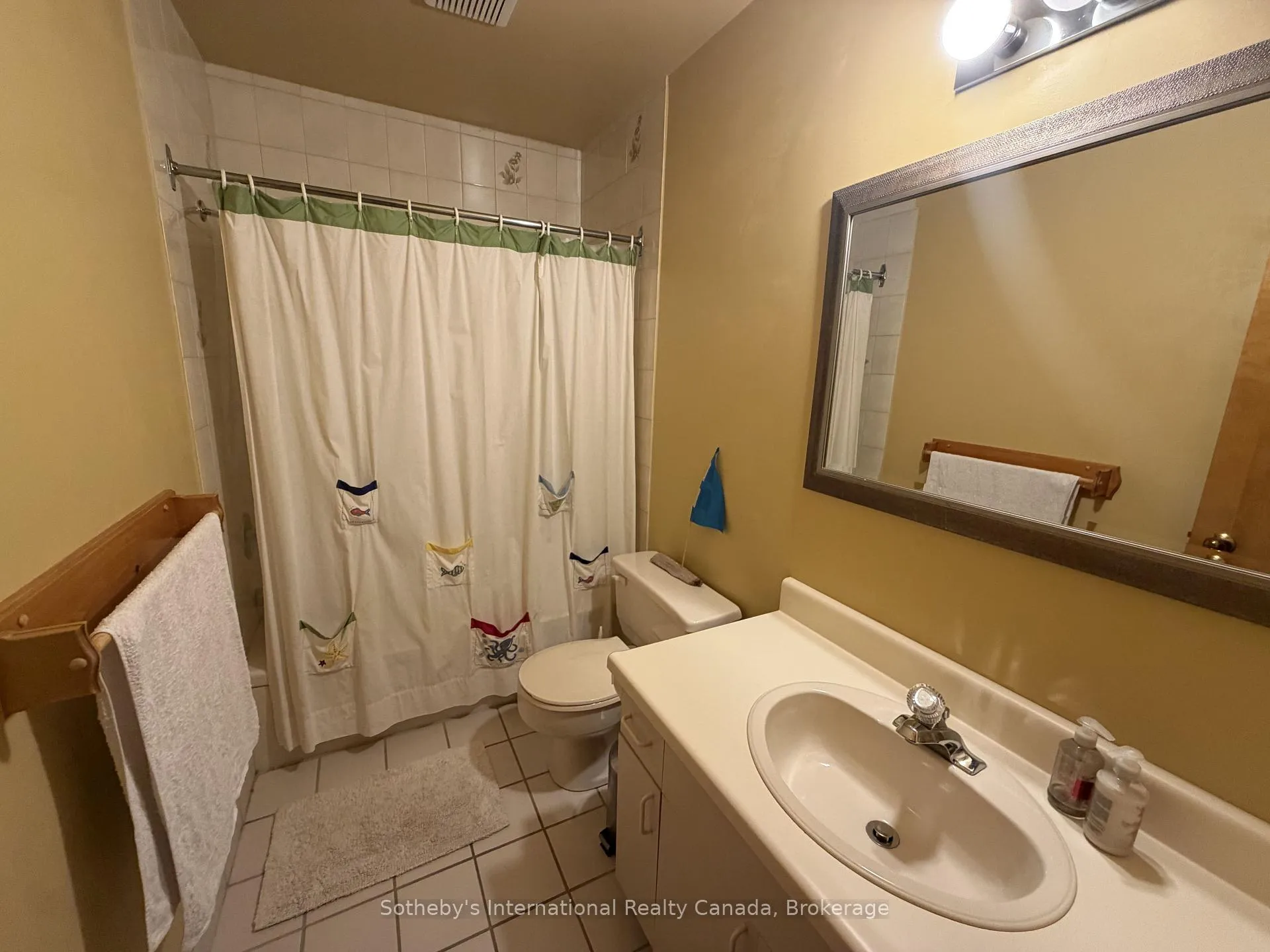 Photo 16 of Unit 6, 104 Kellie's Way, Blue Mountains — HOMEH