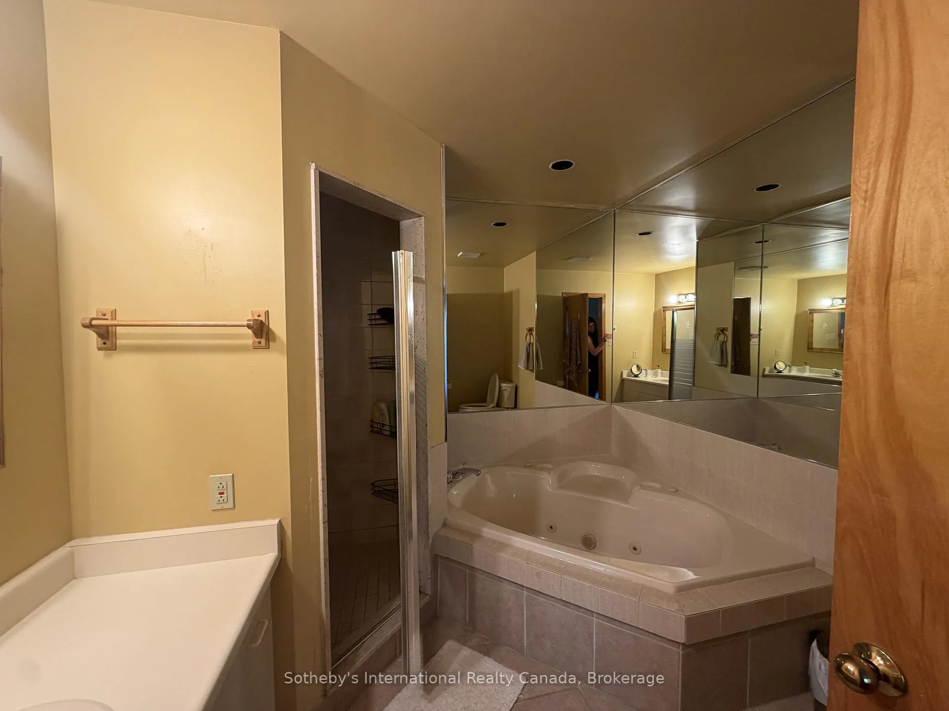 Photo 21 of Unit 6, 104 Kellie's Way, Blue Mountains — HOMEH