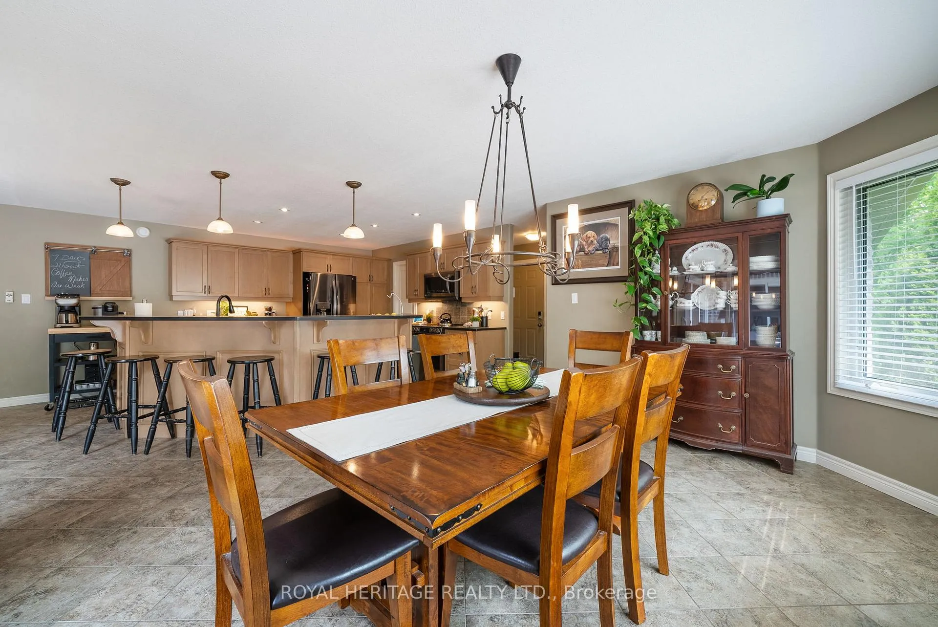 Photo 14 of 141 Shanagarry Drive, Selwyn — HOMEH
