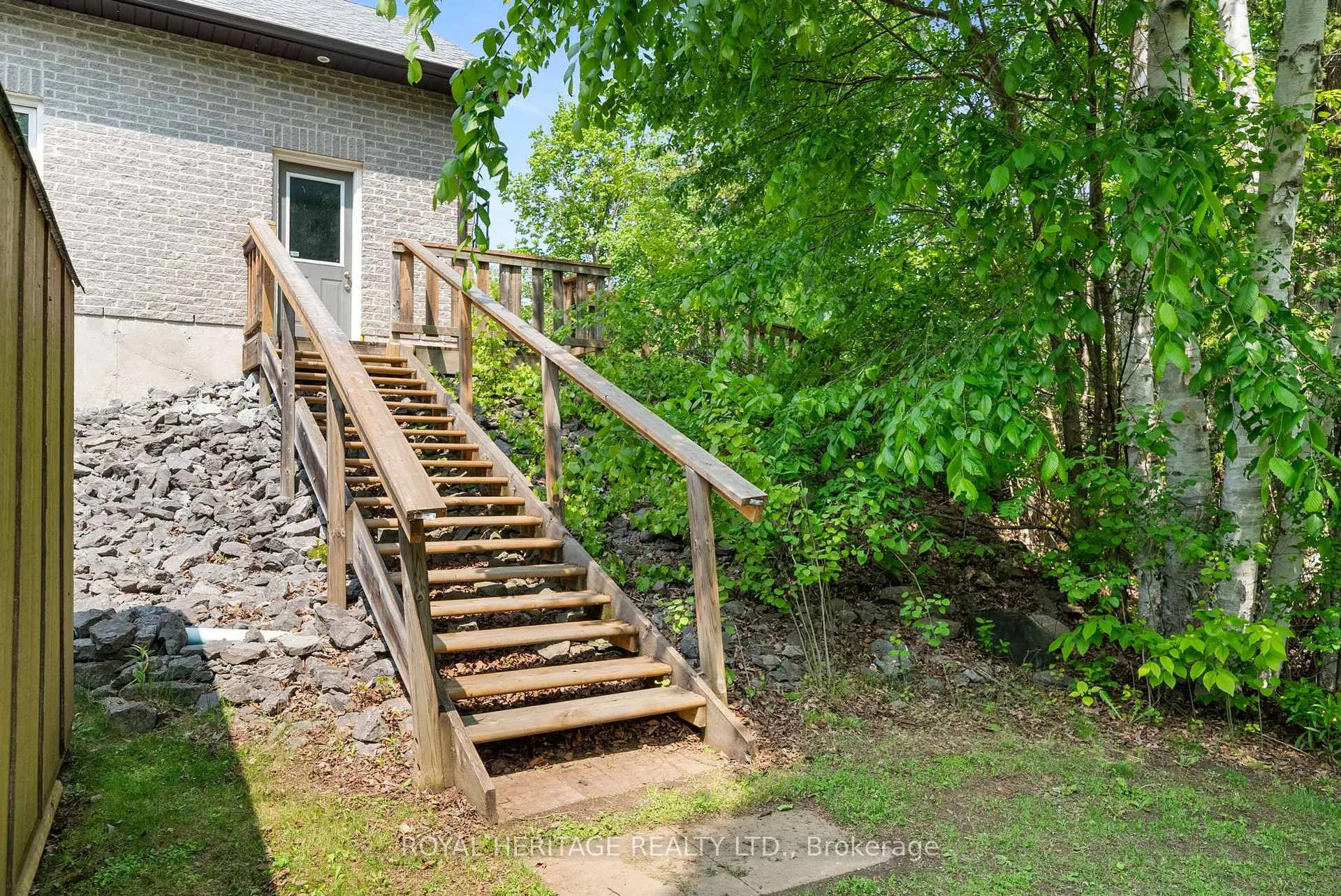 Photo 38 of 141 Shanagarry Drive, Selwyn — HOMEH