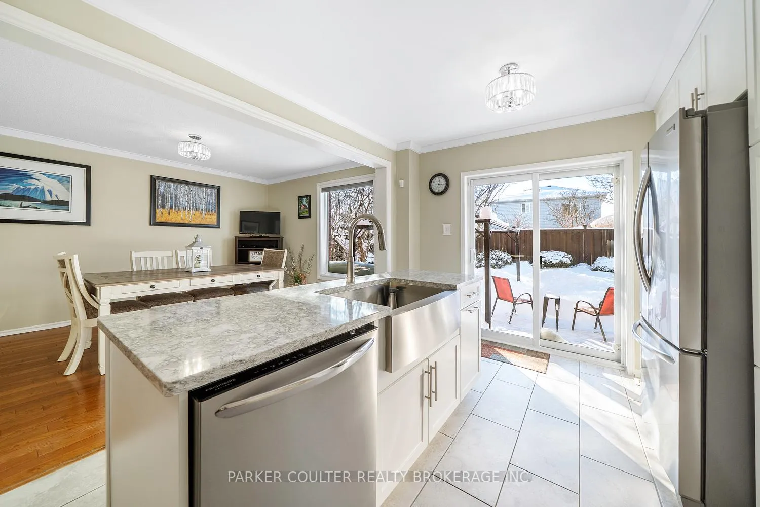Photo 13 of 22 Twiss Drive, Barrie, Holly — HOMEH