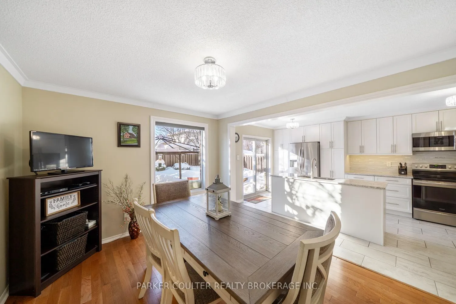 Photo 15 of 22 Twiss Drive, Barrie, Holly — HOMEH